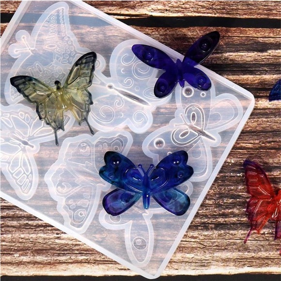 NWT 3D Butterfly Epoxy Resin Mold - Picture 2 of 6